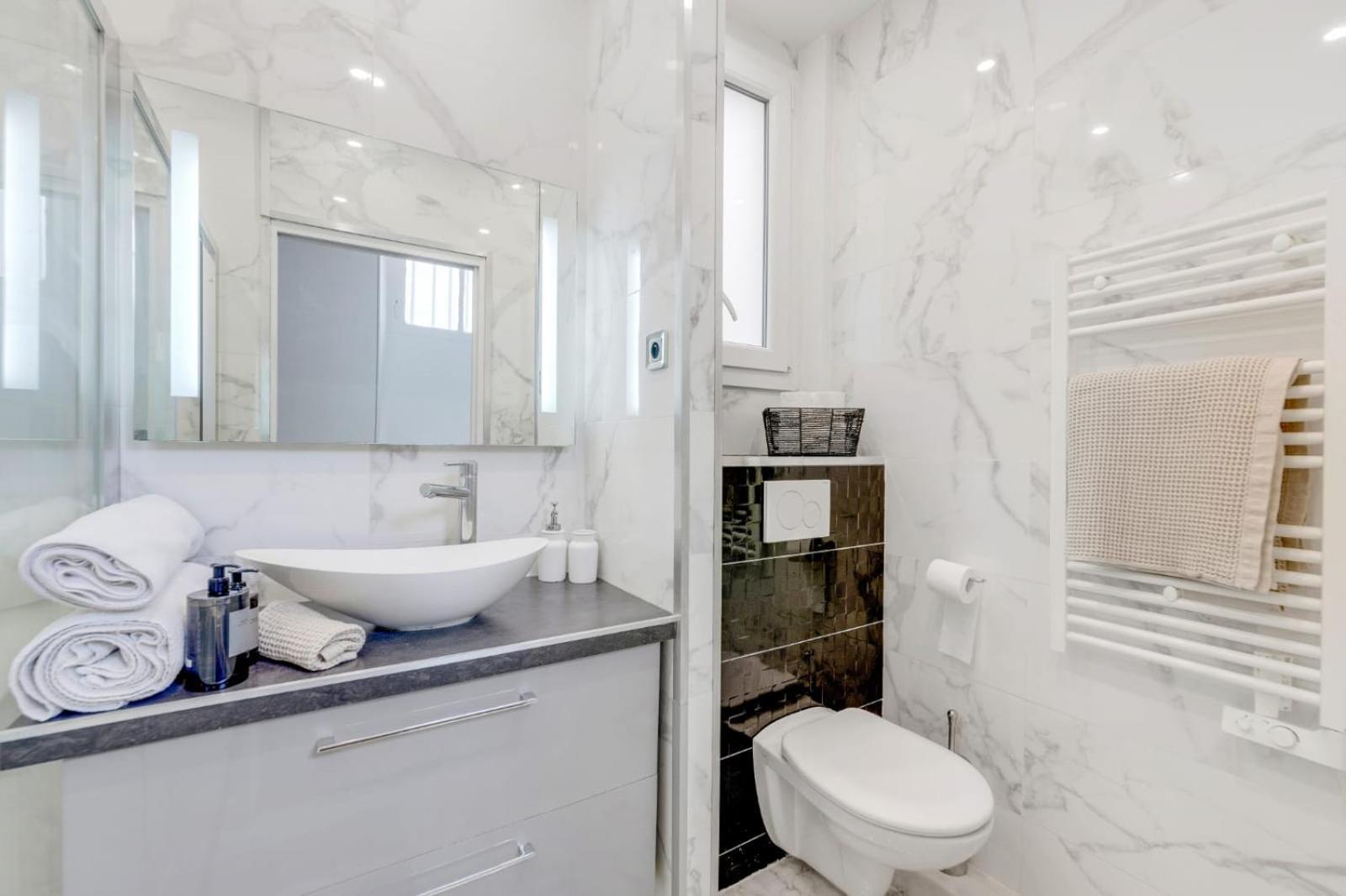 Luxurious Flat Champs Elysee Apartment *
